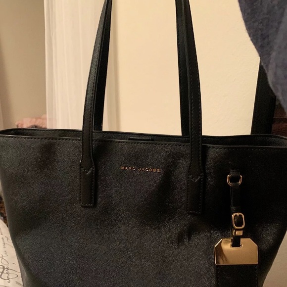 Marc Jacobs tote - Picture 2 of 3
